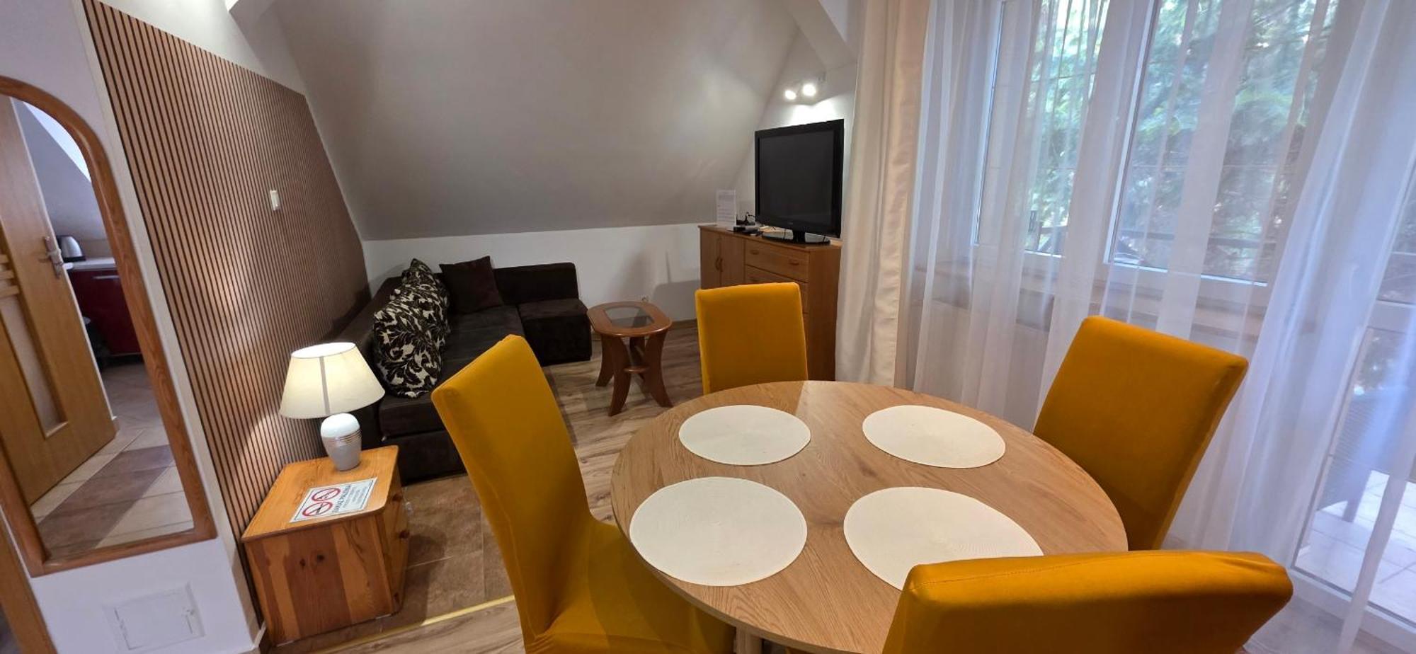 Apartamento Cudowny Zakatek Z Ogrodem I Basenem Bukwica  Exterior foto